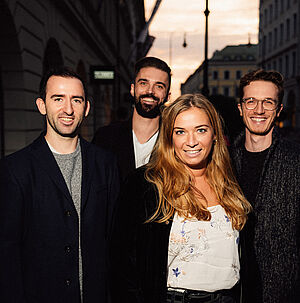 Bolandi Trio & Regy Heiß in München zur Abendszeit