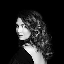 Julia Karosi @ Generalkonsulat von Ungarn